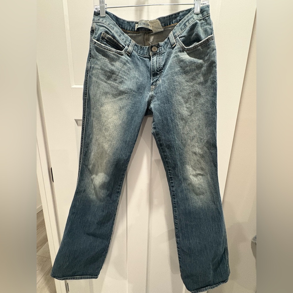 GAP Straight Leg Blue Jeans